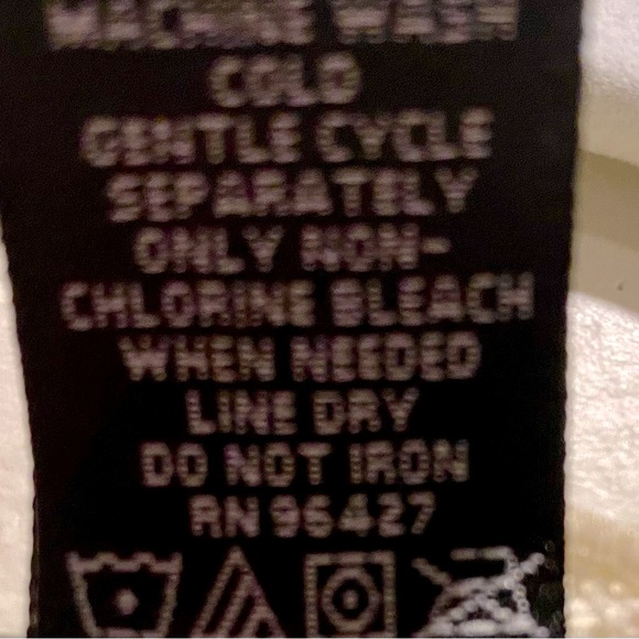 Vintage 90s Express Lace Top with Frill and Floral Details size M - Picture 3 of 3